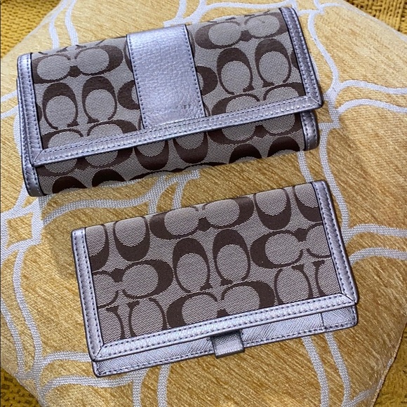 coach wallet & checkbook holder! - Picture 6 of 8